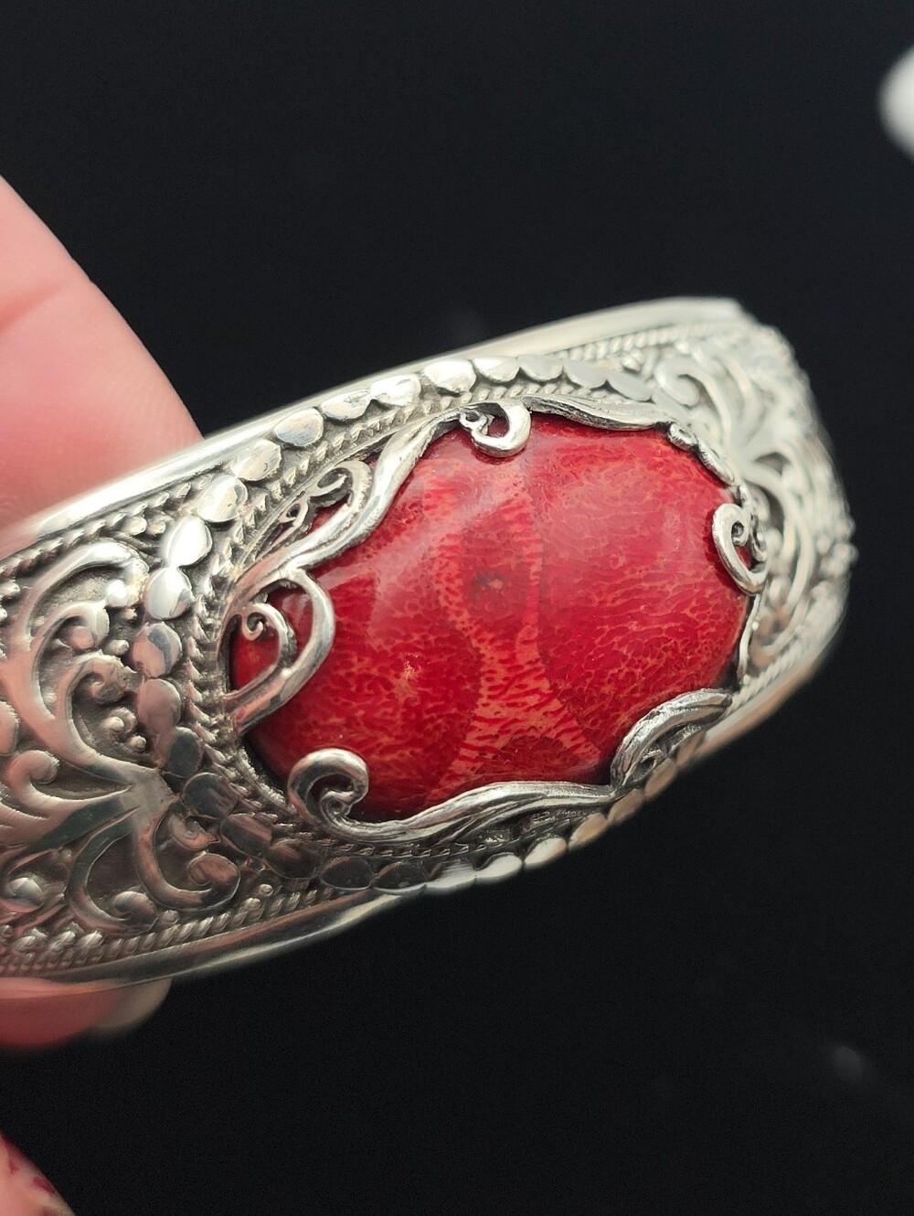 Sarda 925 Sterling Silver Red Sponge Coral Bali Cuff Bracelet Bold Statement - Picture 8 of 13
